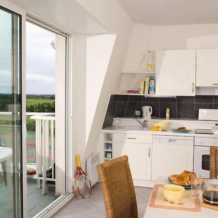 Charming With Dishwasher Located At A Golf Course Appartement LʼAiguillon-sur-Vie